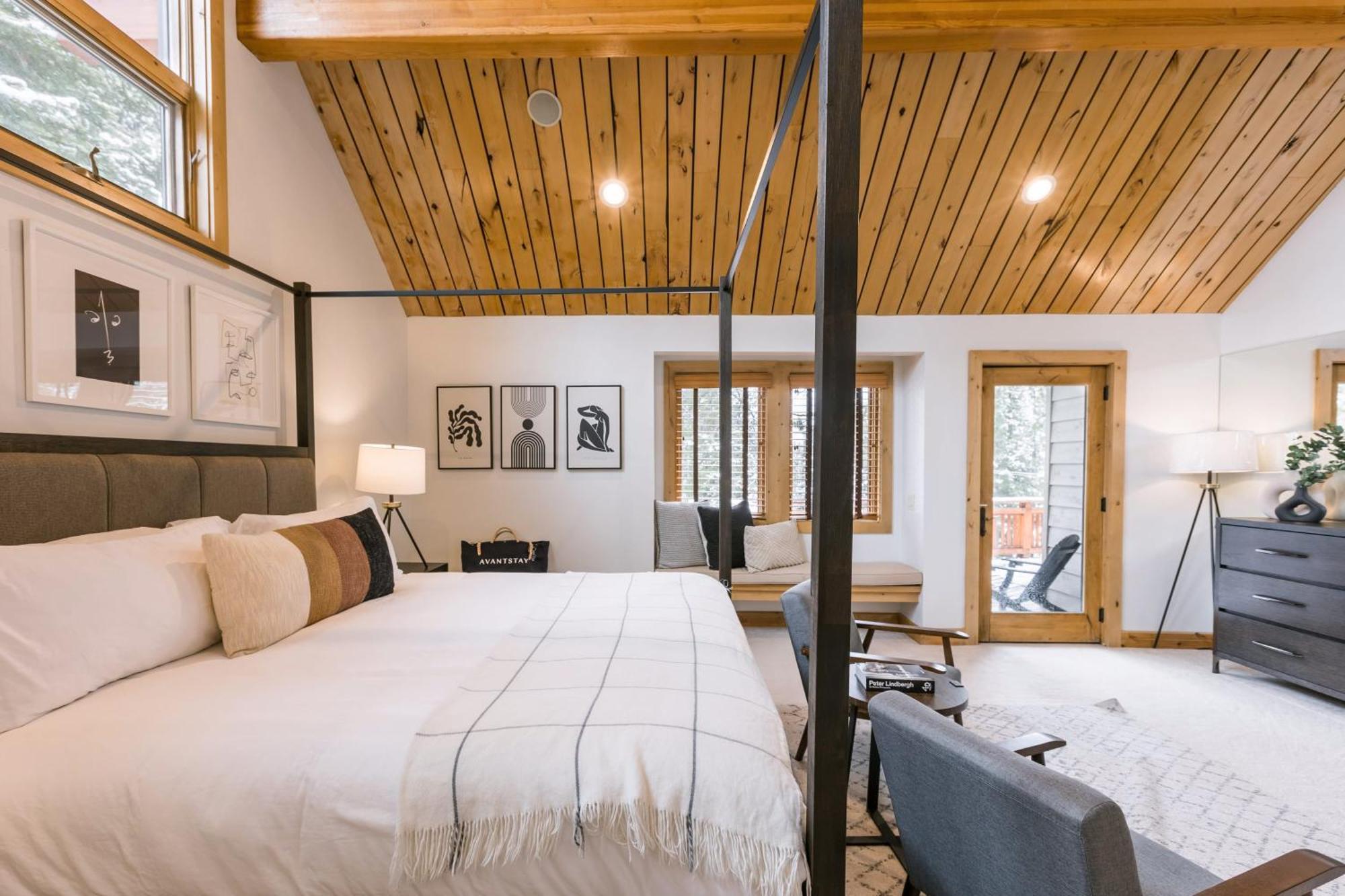 Coyote Moon By Avantstay Cabin Wsauna Mins From Dt Truckee Northstar Exterior photo