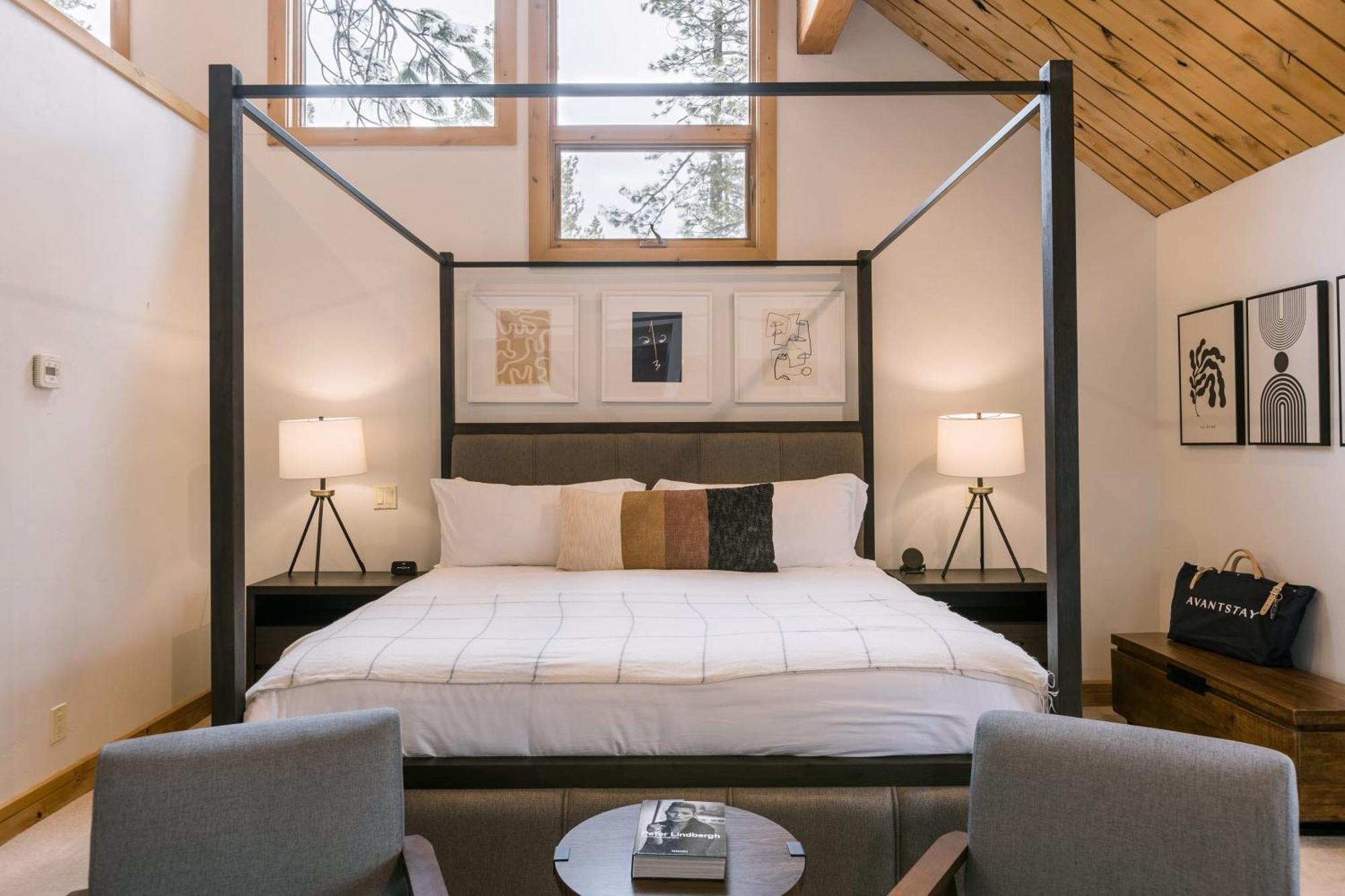 Coyote Moon By Avantstay Cabin Wsauna Mins From Dt Truckee Northstar Exterior photo