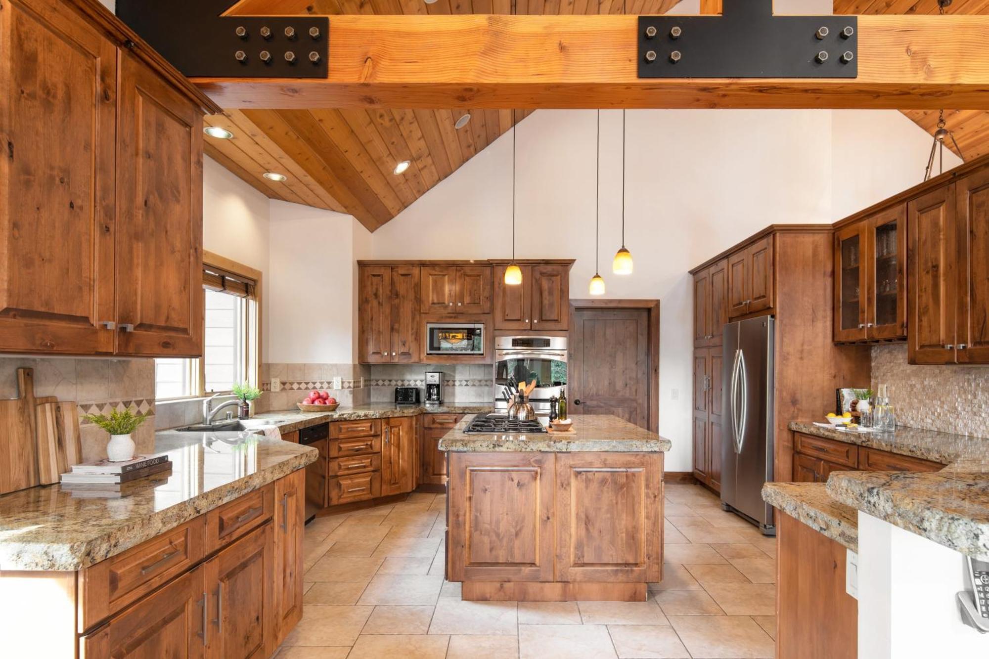 Coyote Moon By Avantstay Cabin Wsauna Mins From Dt Truckee Northstar Exterior photo