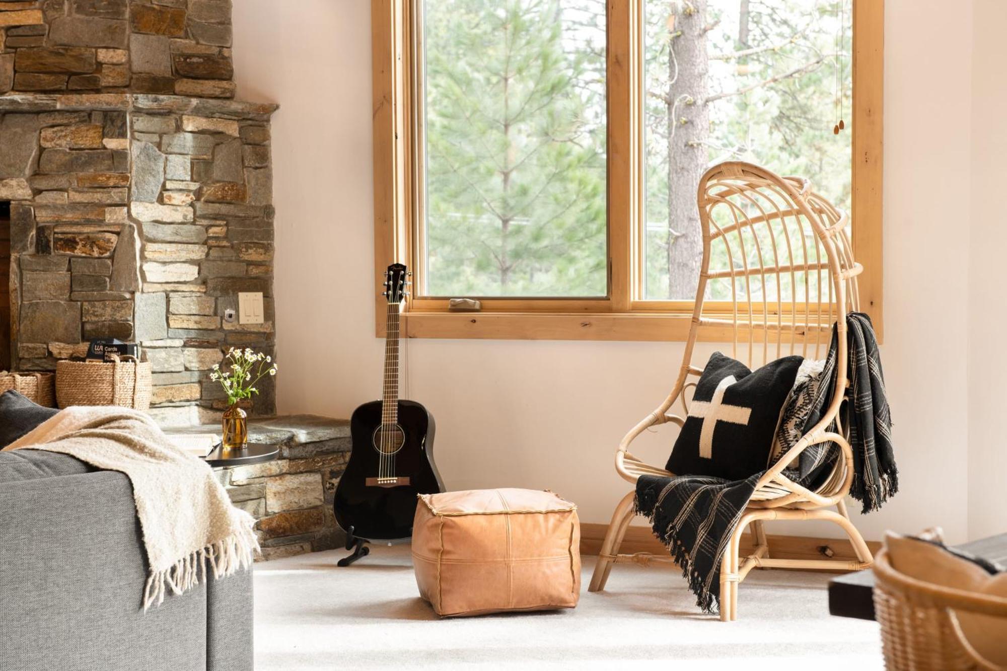 Coyote Moon By Avantstay Cabin Wsauna Mins From Dt Truckee Northstar Exterior photo